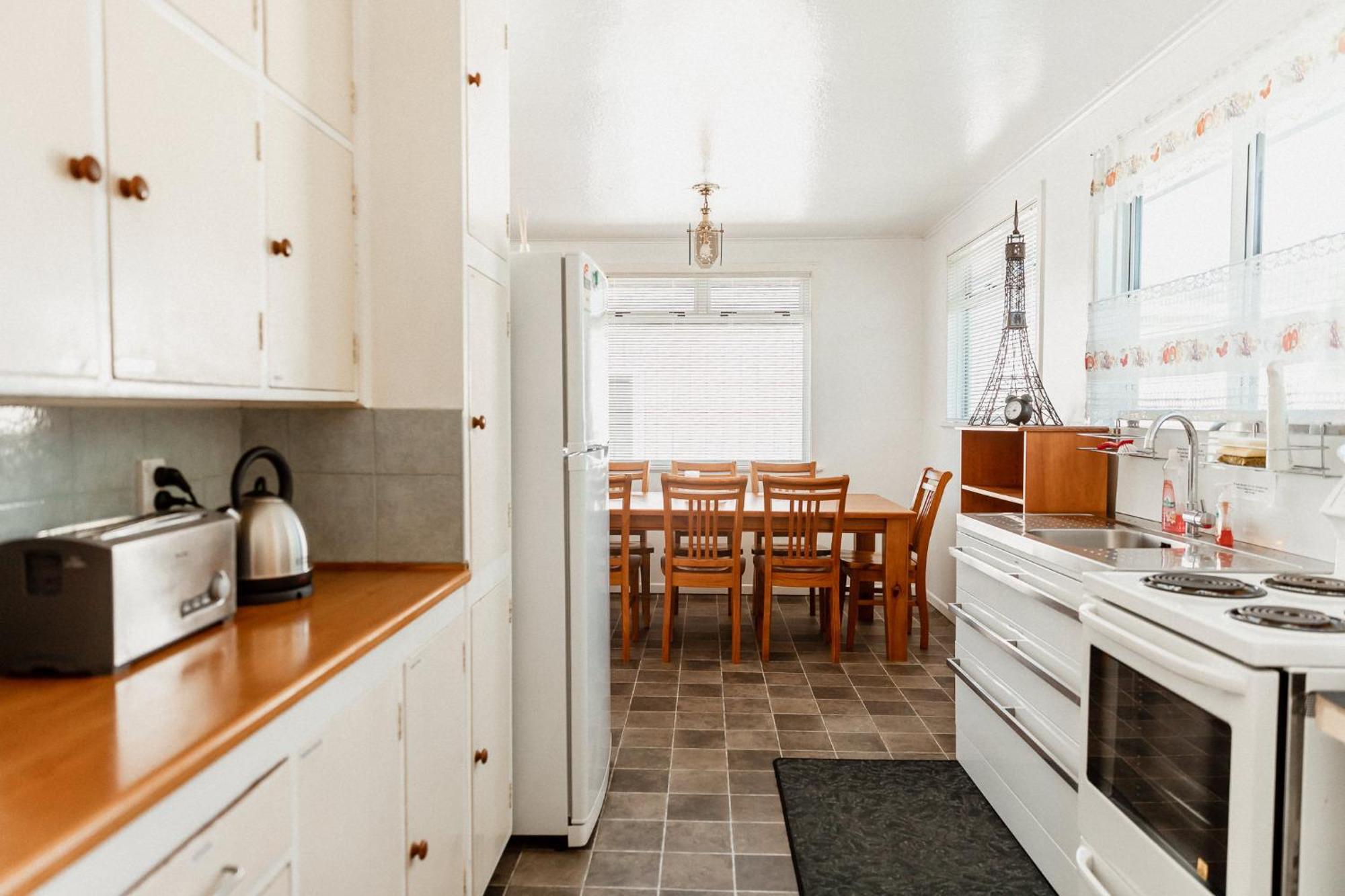 Alpine House Tongariro - Turangi Holiday Home Экстерьер фото